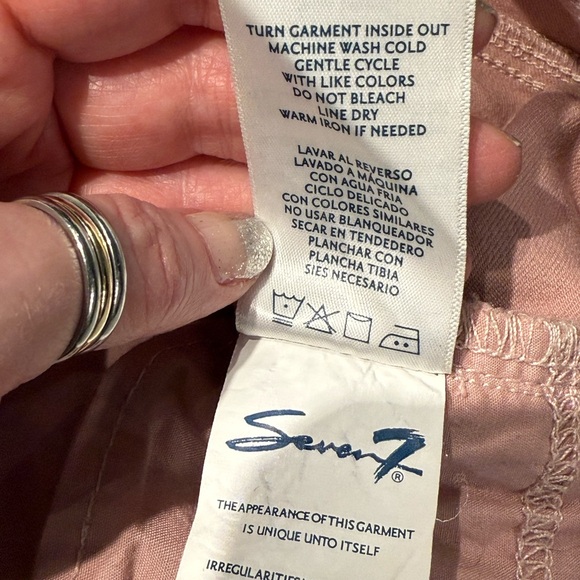 3 for $20 Bundle any 3 items prices $15 and under and get them for $20🛍️🛍️🛍️ - Picture 8 of 10